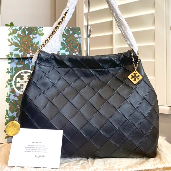 Tory Burch Handbags - 🔥NeW! $898 Authenticated! Fleming SOFT DRAWSTRING BAG